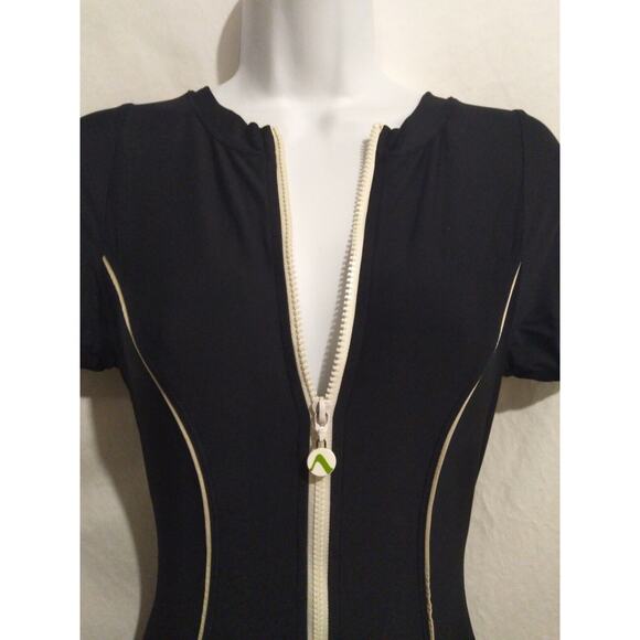 Next Size XS One Piece Black Zip Front Rash Guard Full Coverage Swimsuit - Picture 1 of 11